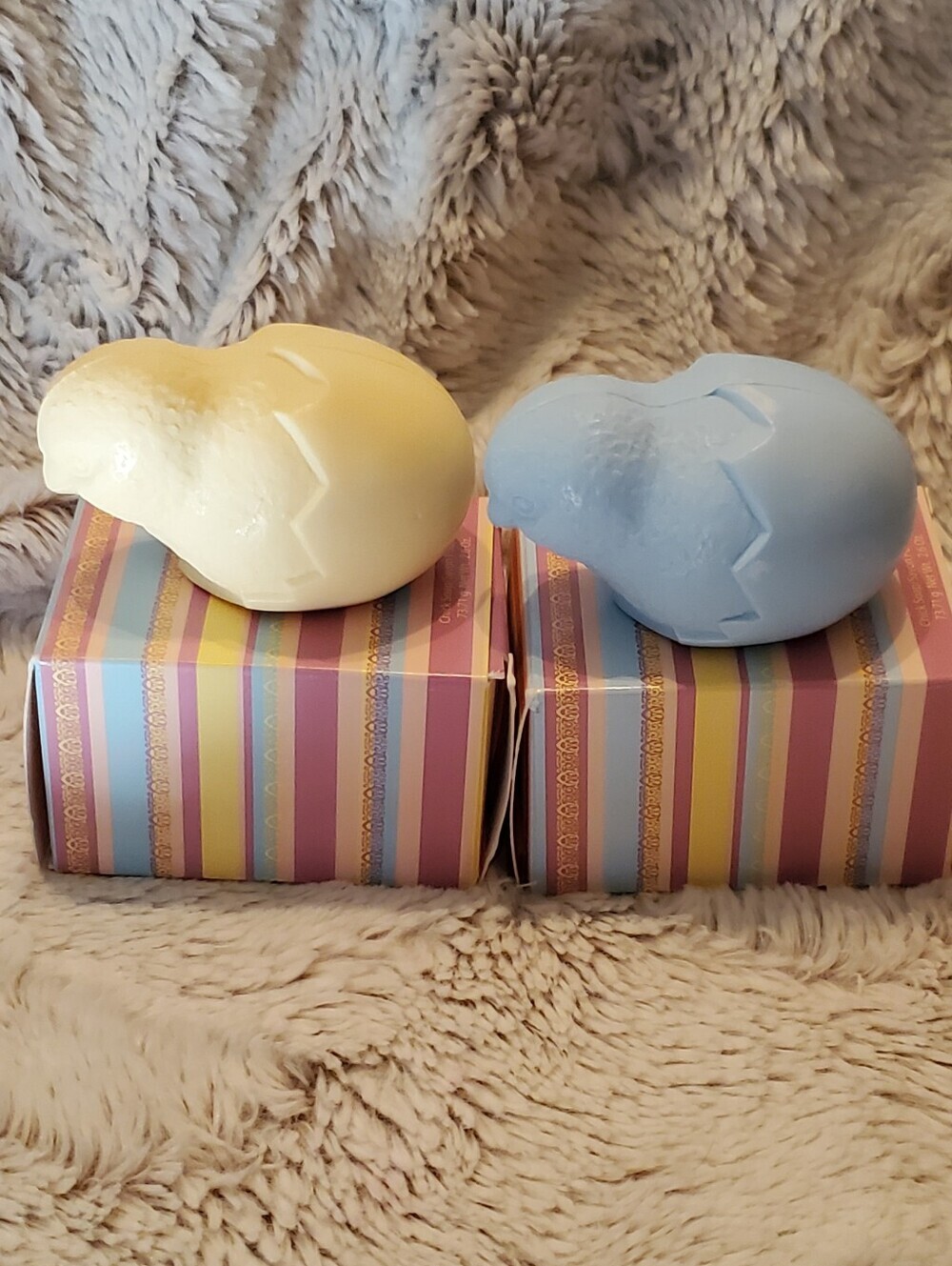 Y2K Set Of 2 Avon blue yellow Easter Chick Soap New With Box Cottagecore